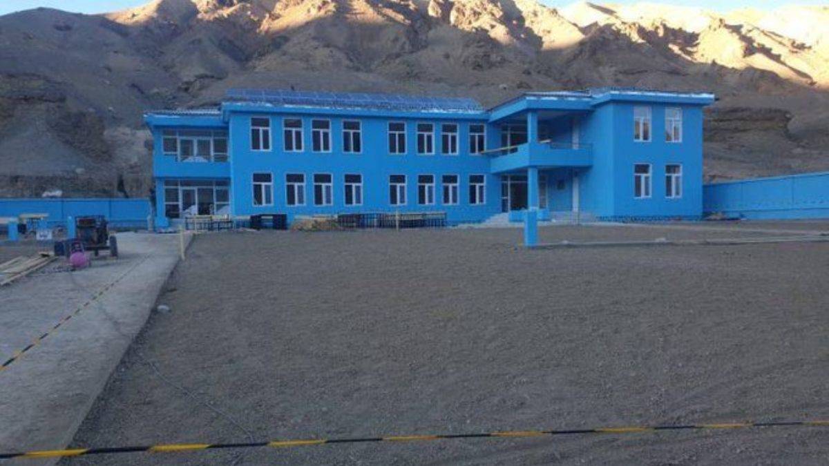 Afganistan'da eğitim hamleleri