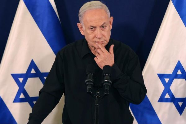 Netanyahu'nun partisine destek yarı yarıya azaldı