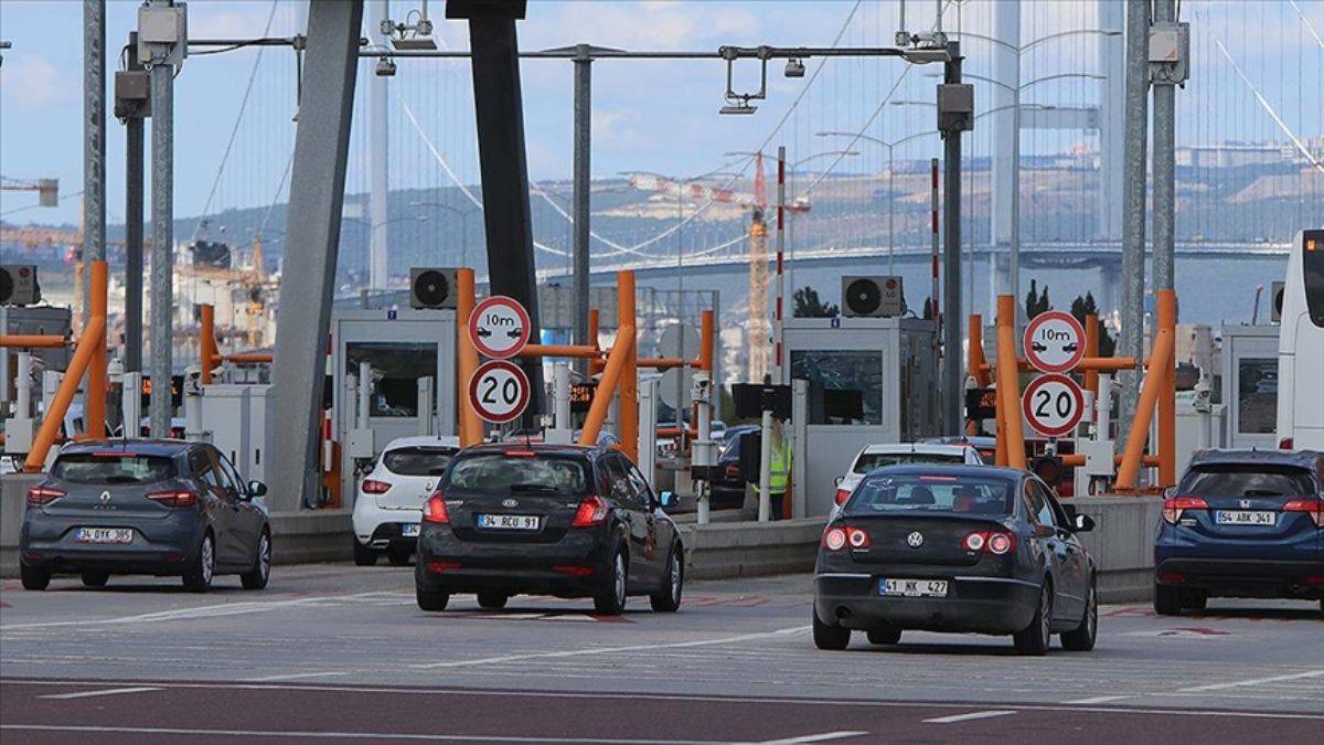 Otoyol ve köprü ücretlerine zam