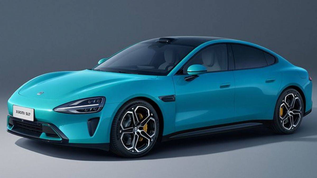 Xiaomi elektrikli otomobilini tanıttı