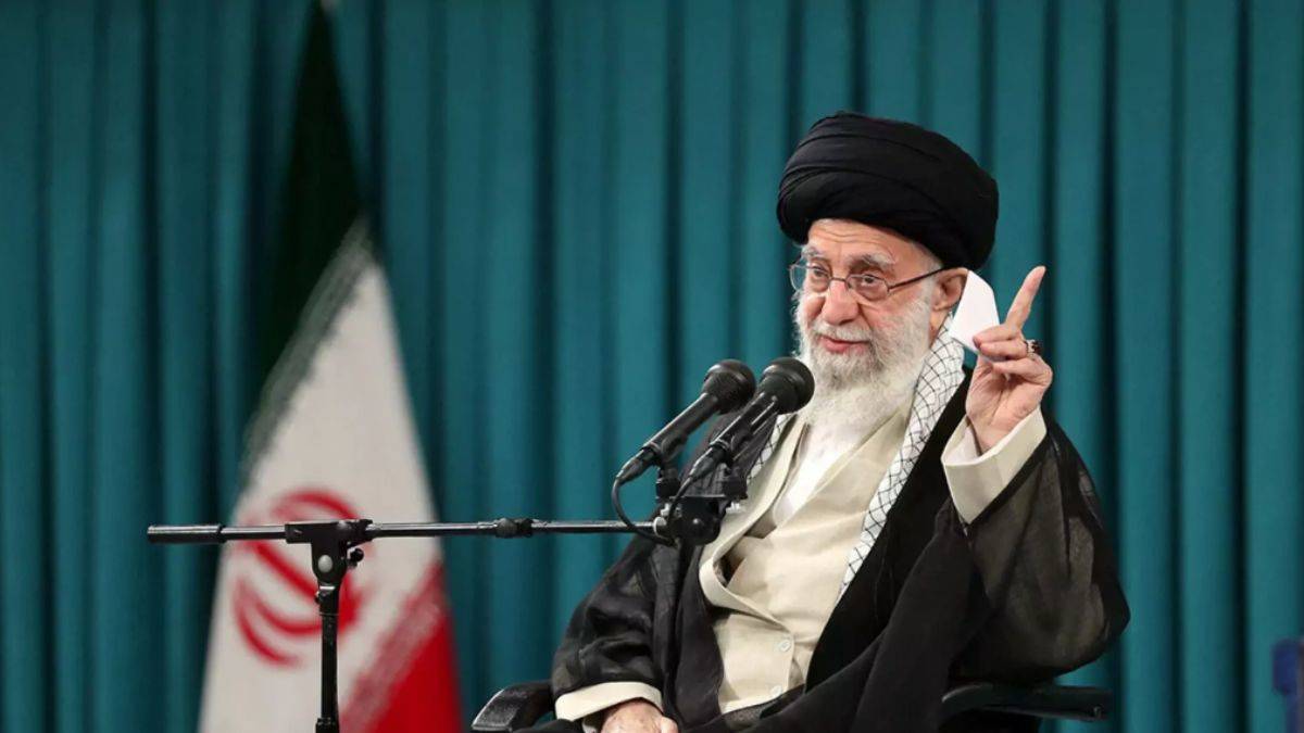 Hamaney'den 'peygamberlik' iddiası