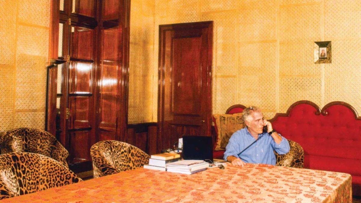 Bir dönemin 'dokunulmaz' Yahudi göçmeni nasıl milyarder oldu?