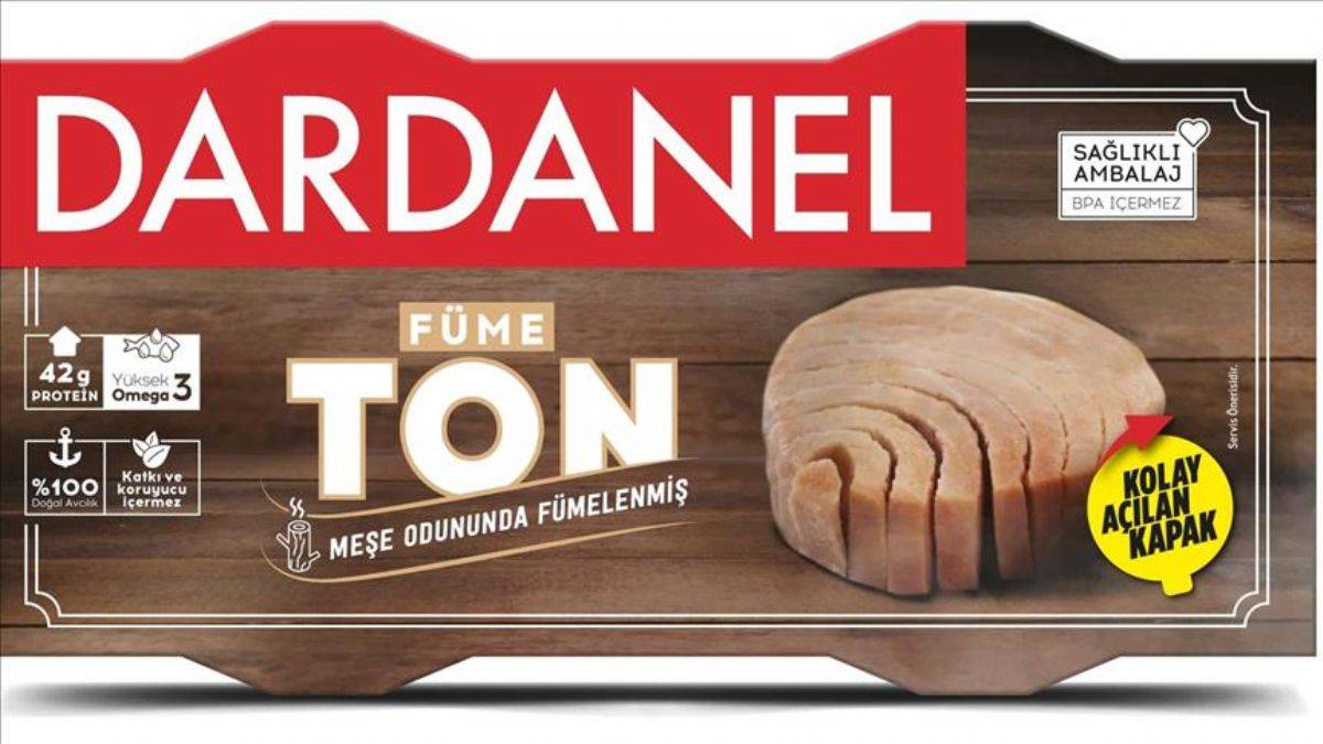 Dardanel'den füme ton balığı