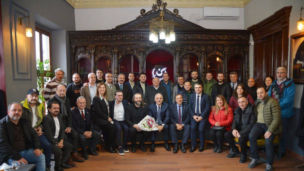 Başkan Zorluoğlu gazetecilerle buluştu