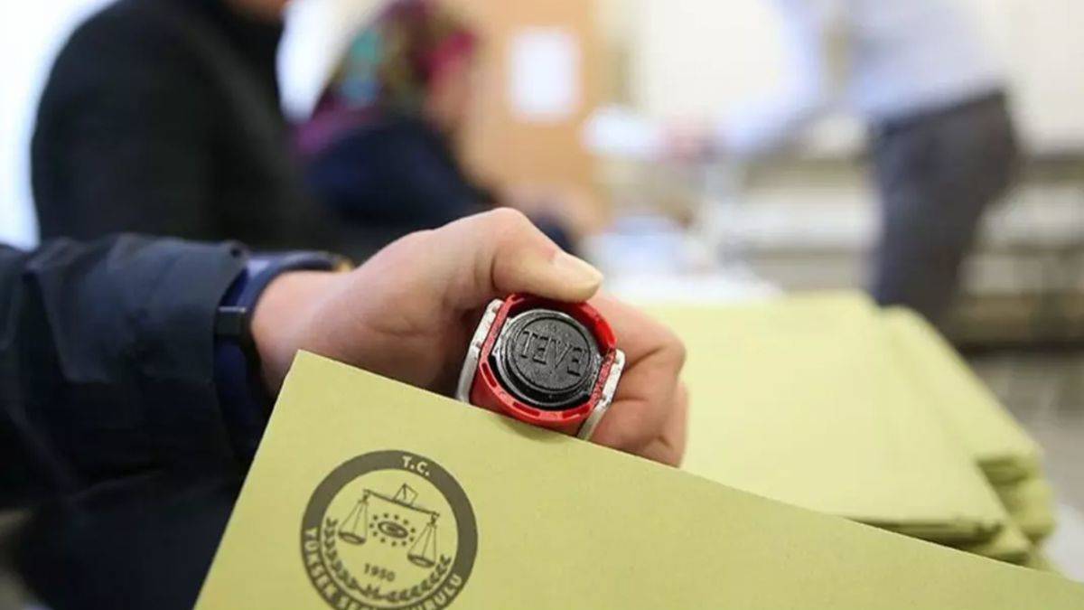 AK Parti'den yerel seçim için dev ekip!