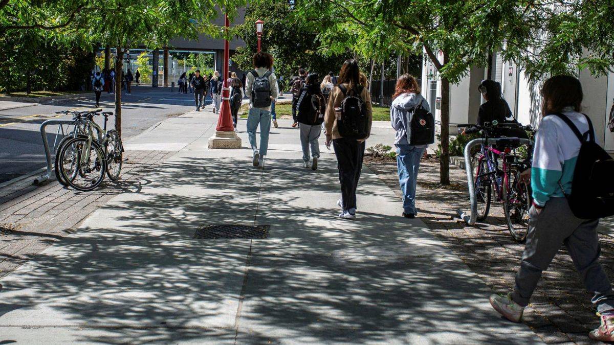 Kanada'dan yabancı öğrencilere kötü haber