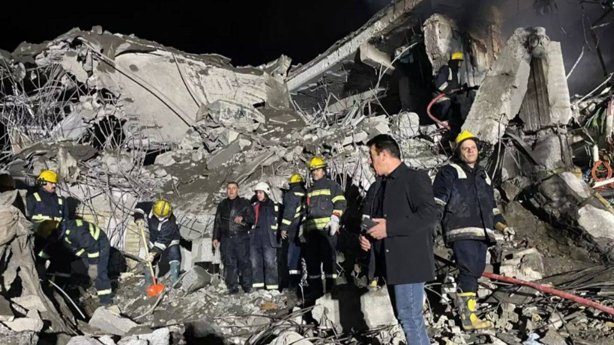 Suriye ve Irak'taki hedefleri vuran İran'dan açıklama