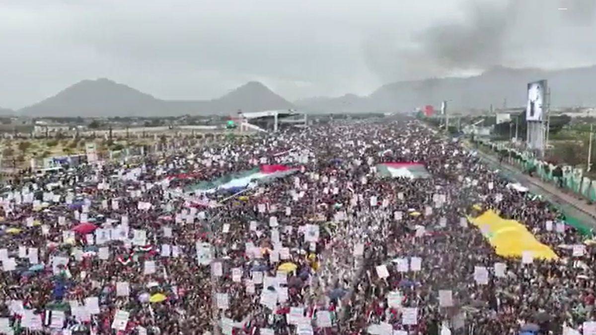 Yemen'de Filistin için dev gösteri