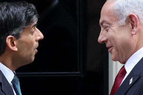 İngiltere'den katil İsrail'in Gazze katliamlarına destek