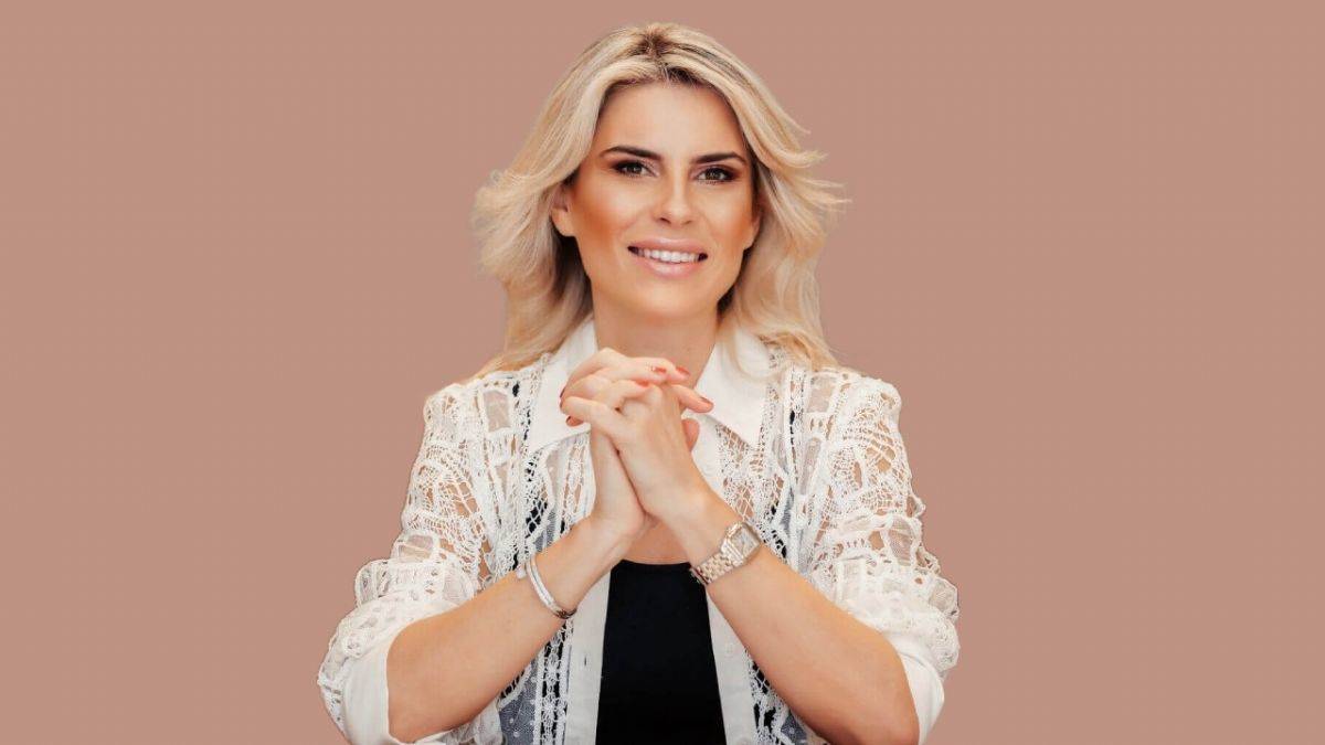 Op. Dr. Burcu Kardaş Arslan “Genital Bölge Kararmaları Kaderiniz Olmasın!”