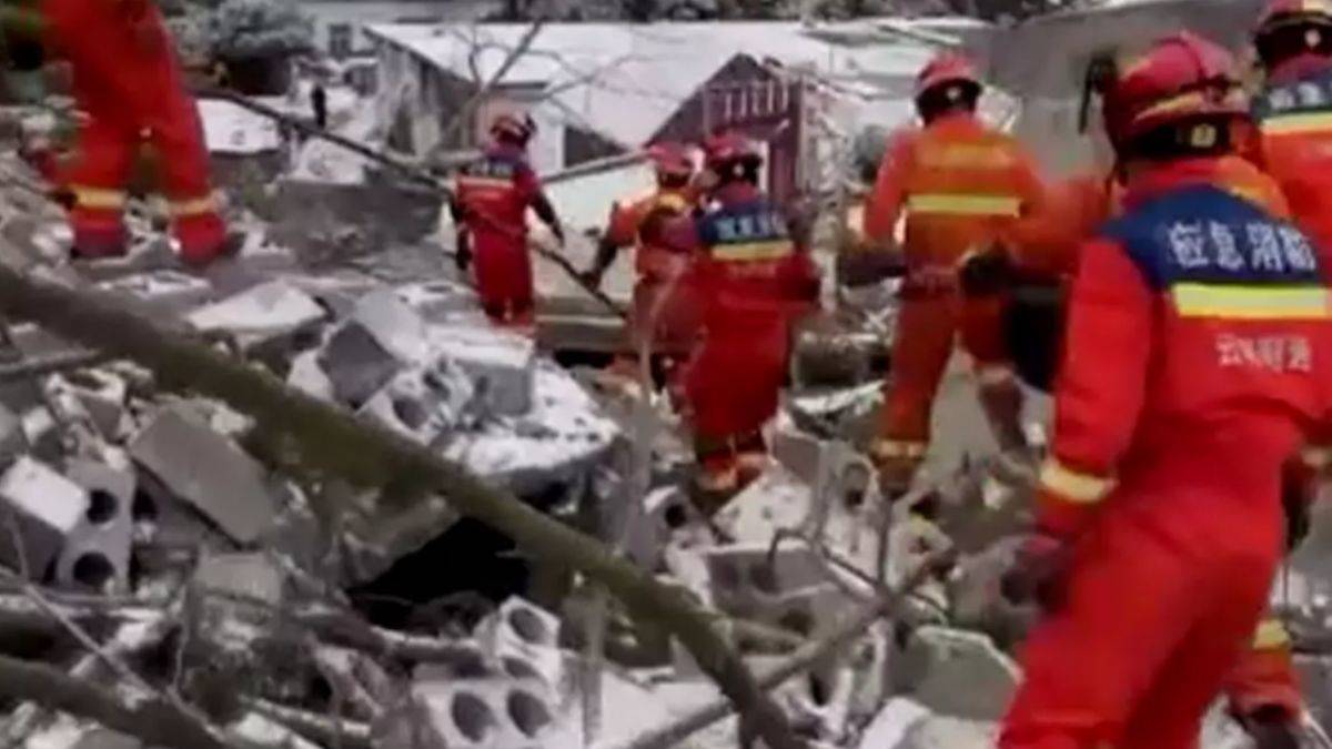 Çin'de meydana gelen heyelanda hayatını kaybedenlerin sayısı 20'ye çıktı