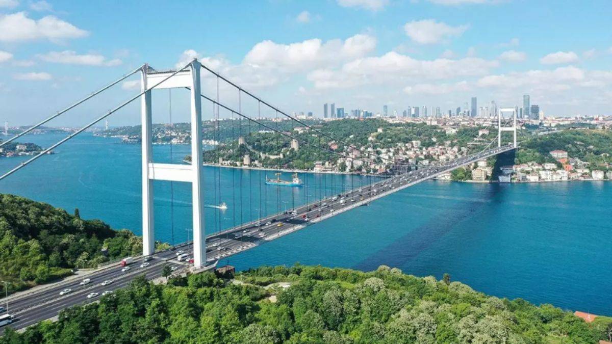 Rusya'dan ABD'ye 'Montrö' tepkisi: Türkiye hükümleri kesin şekilde uyguluyor