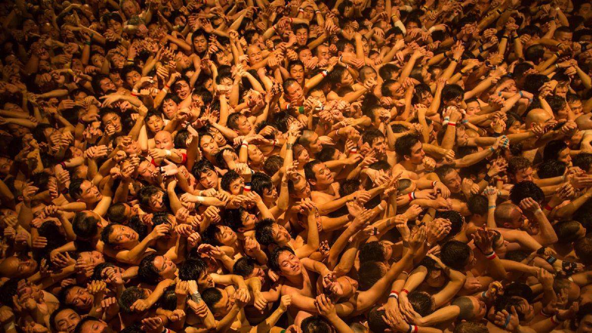 Japonların 'çıplak adam' festivalinde kadınlara izin çıktı