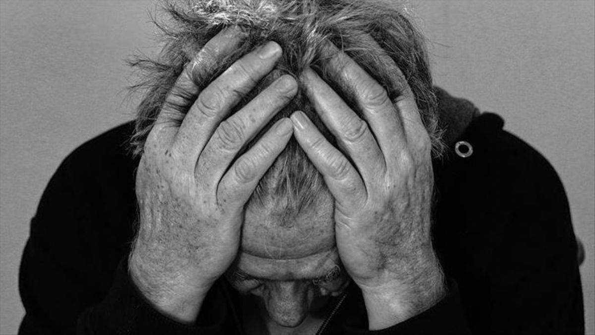 Bir yılda yaklaşık 22 bin Japon intihar etti