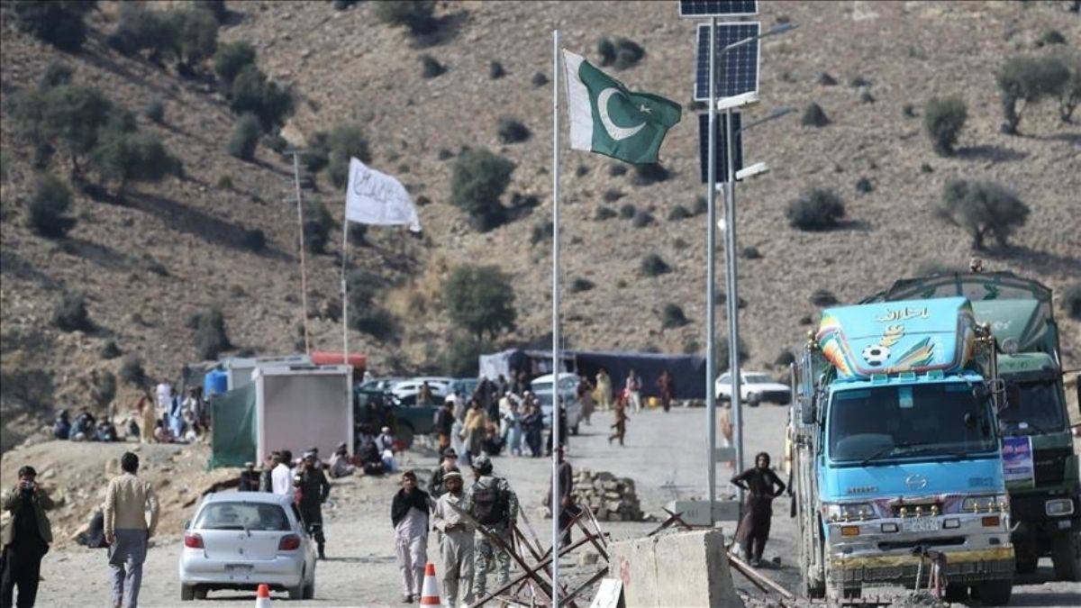 Afganistan: Pakistan ile sınırımız hayali