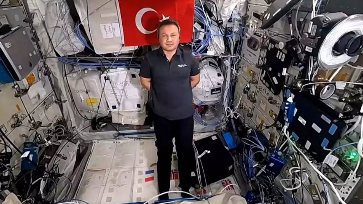 Alper Gezeravcı merak edilen soruyu cevapladı: Serinkanlı olmak gerekiyor