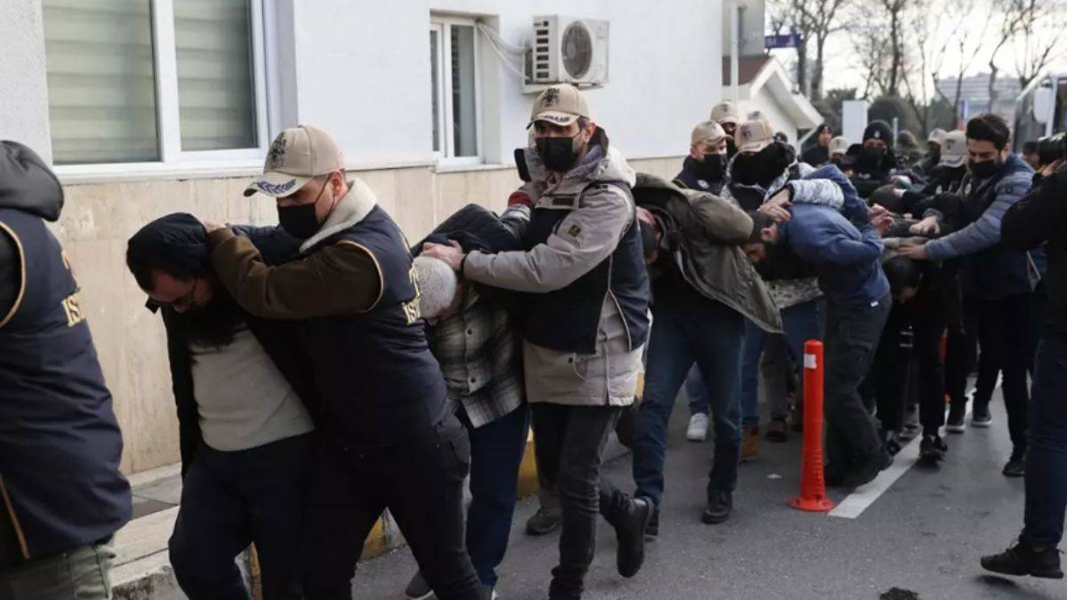 Kilise saldırısı sonrası MİT ve Emniyet'ten ortak DEAŞ operasyonu! Çok sayıda gözaltı var