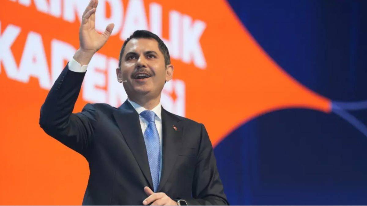 Usta sanatçı Orhan Gencebay'dan İBB Başkan adayı Murat Kurum'un seçim kampanyasına şarkı