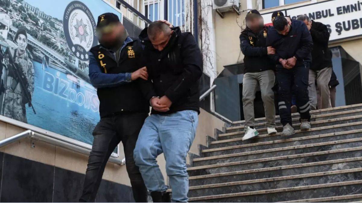 Eski otomobilleri çalan çetenin 7 üyesi yakalandı