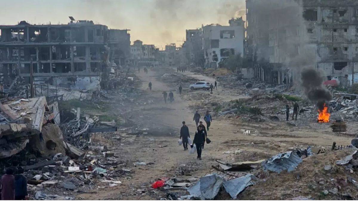 İşgalci İsrail Gazze'ye bomba yağdırdı!