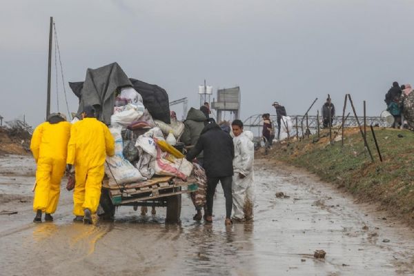 İsrail, ocak ayında Filistinlilere ait 58 yapıyı daha yıktı