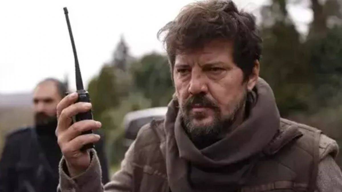 Teşkilat Kambur kimdir? Teşkilat dizisi Kambur'u kim oynuyor? İlker Aksum oynadığı diziler