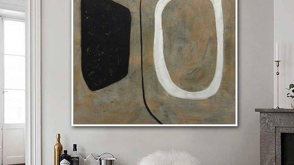 Kanvas Üzerinde Soyut Sanatın Büyüsü: Büyük Tablolarla Mekanları Dönüştürme