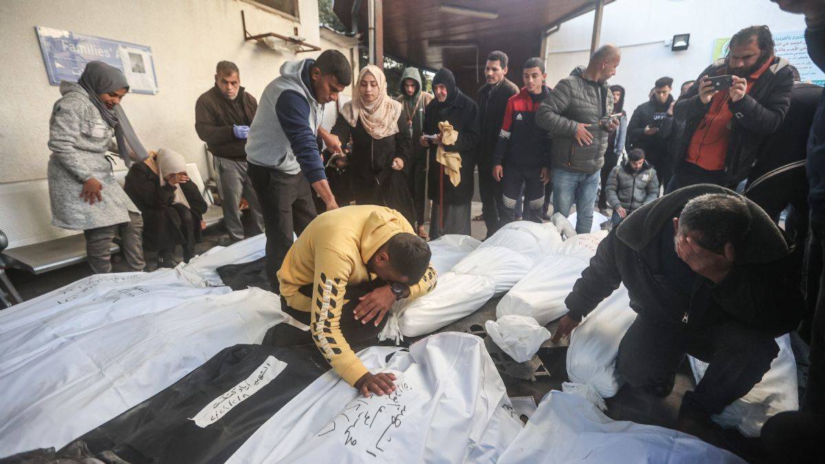 İsrail'in Gazze'deki katliamında can kaybı 28 bine ulaştı