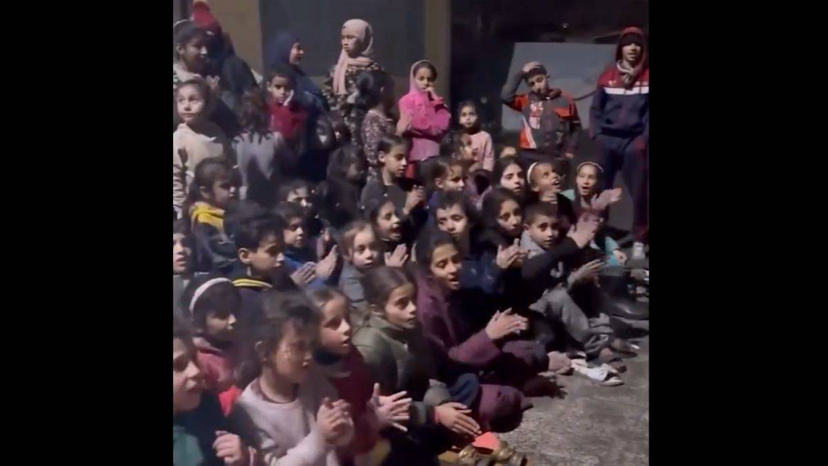 Gazzeli çocukların şarkısı: Benim vatanım cennet