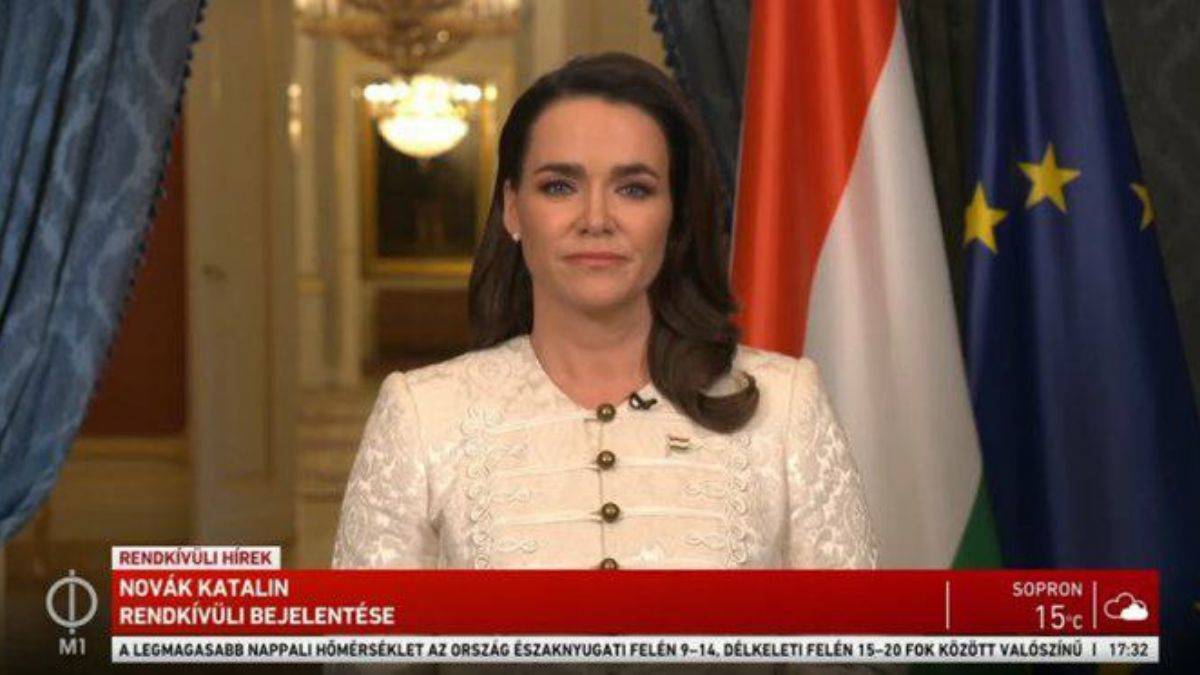 Macaristan cumhurbaşkanı canlı yayında istifa etti