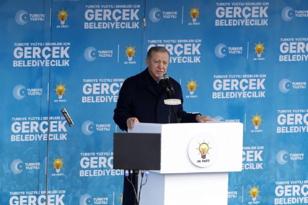 Erdoğan: Saldırganlardan biri yakalandı, diğerlerini de yakalayacağız