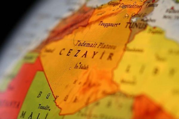 Cezayir, Gazze'de ''derhal ateşkes'' için BMGK'ya karar taslağı sundu