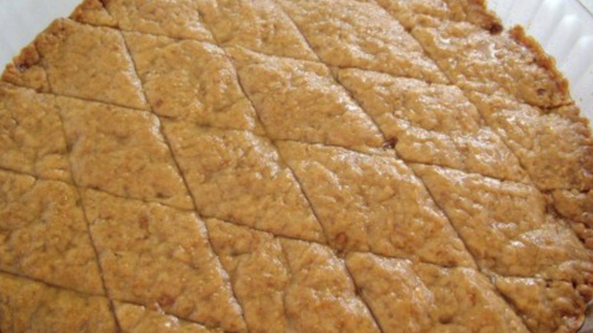 Erkek doğuran gelin tatlısı: Nevzine (Tam ölçülü nevzine tatlısı tarifi)