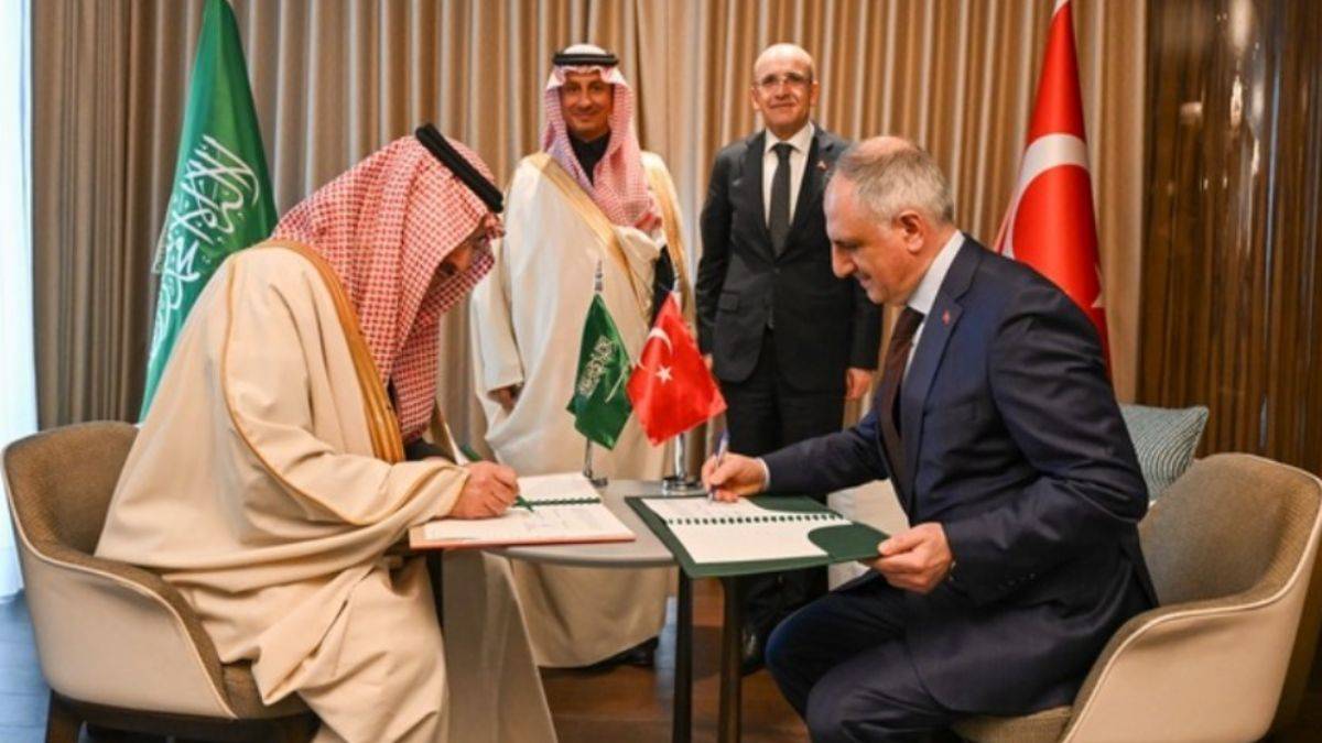 Suudi Arabistan'dan 55 milyon dolarlık deprem kredisi