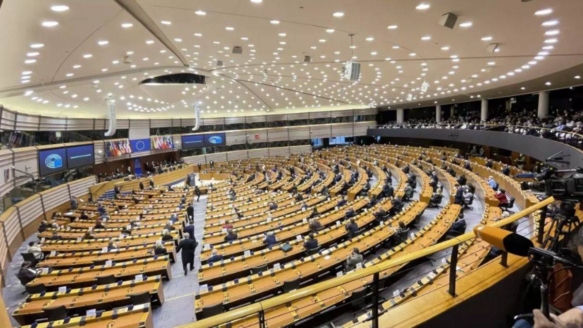 AP üyelerinin telefonlarında casus yazılım tespit edildi