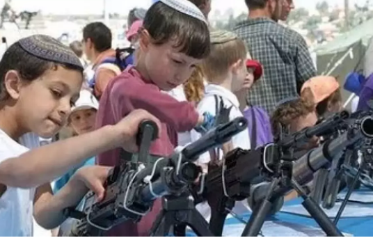 Yahudi çocukları nasıl çocuk katili oluyor?