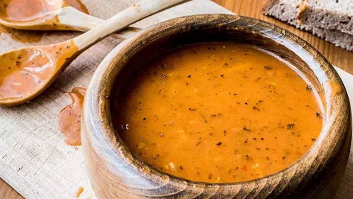 En güzel tarhana çorbası nasıl yapılır? | Sarımsaklı, sütlü, salçasız tarhana çorbası tarifleri