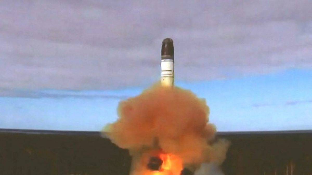 Rusya'dan üst üste 'nükleer' tehdit hamleleri