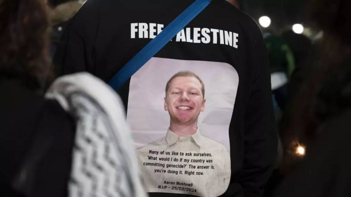 İsrail'in Gazze saldırılarını protesto için kendisini ateşe veren ABD'li asker Londra'da anıldı