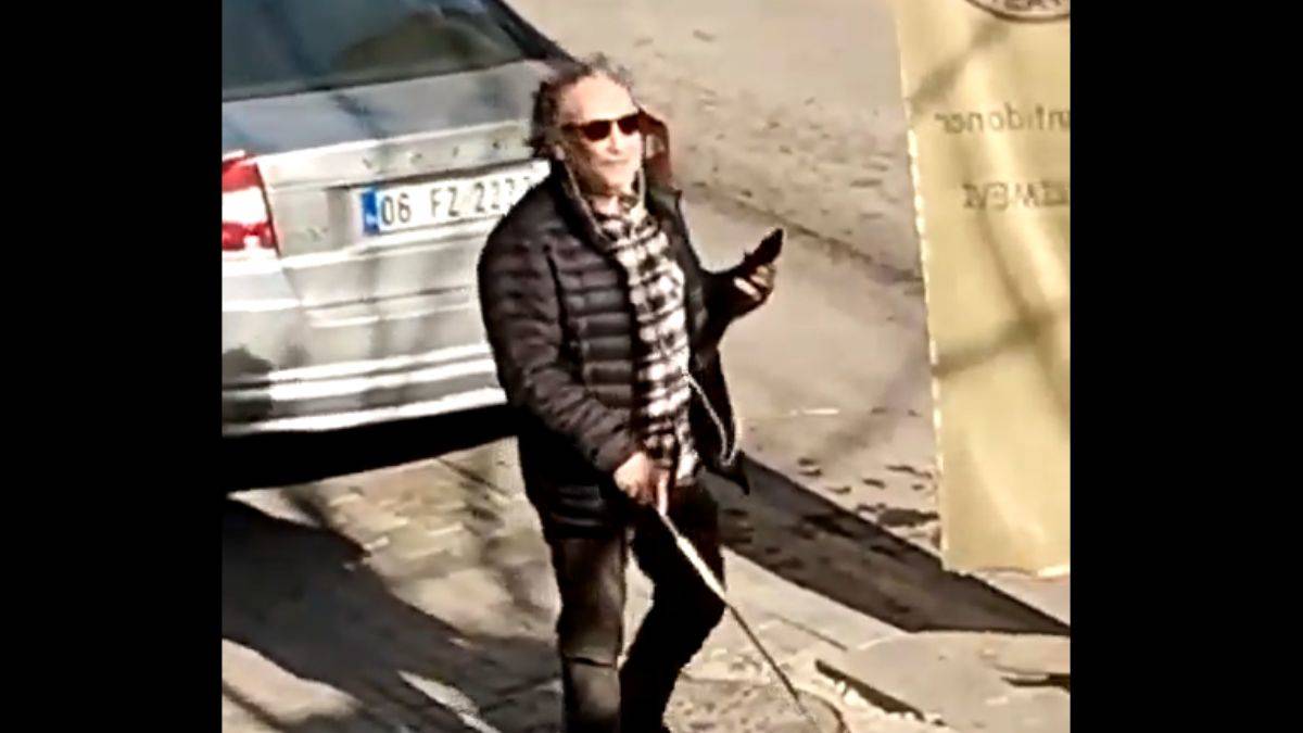 Volvo'lu dilenci vatandaşa yakalandı