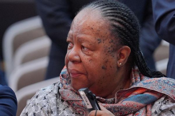 Pandor: Türkiye her zaman bizimle iletişim halinde