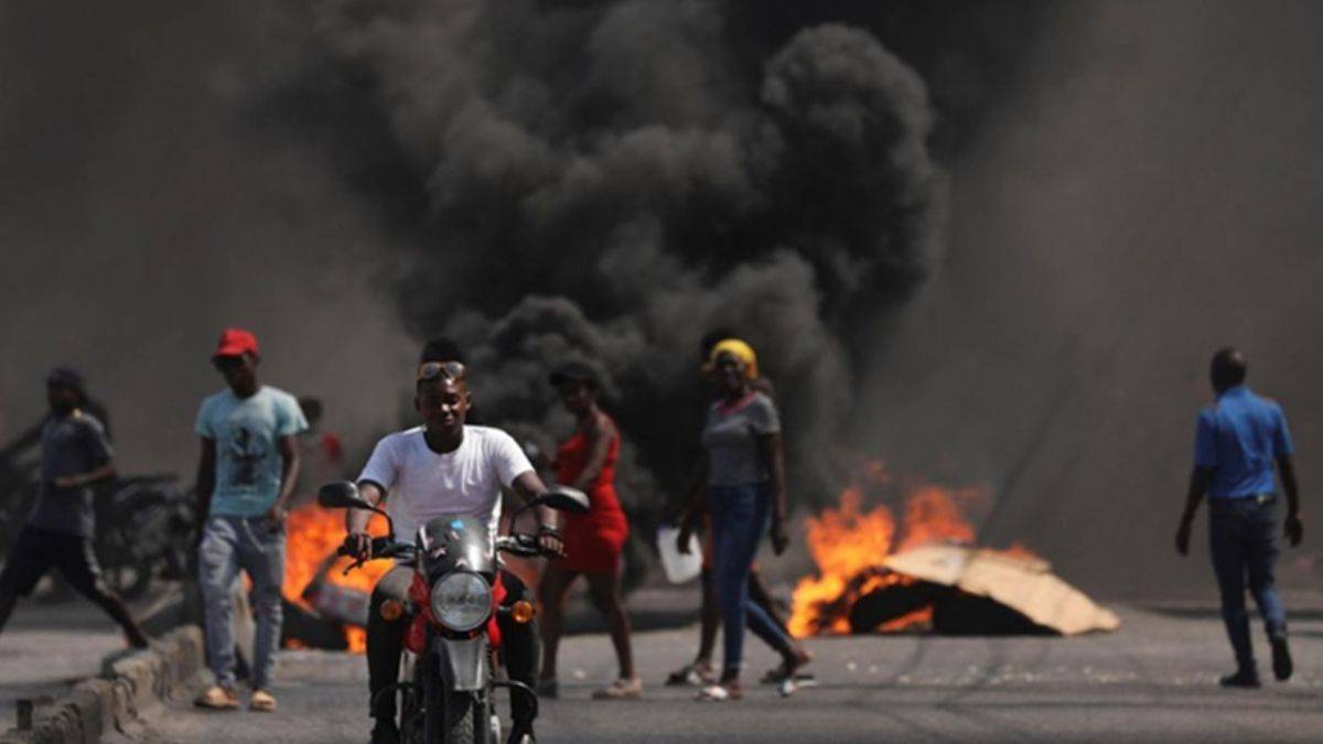 O ülkede binlerce mahkum firar etti