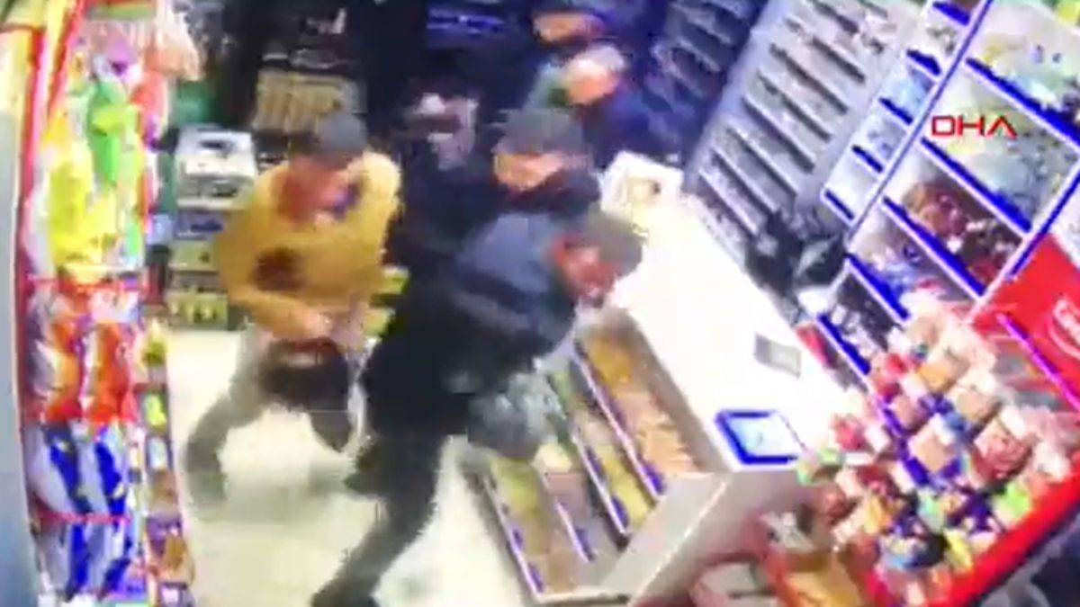 Çanakkale'de deprem anı görüntüleri