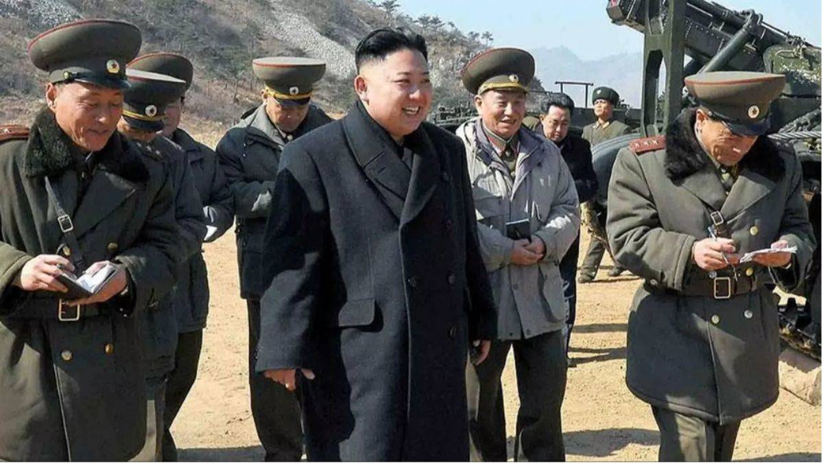 Kuzey Kore lideri Kim Jong-un orduya talimat verdi