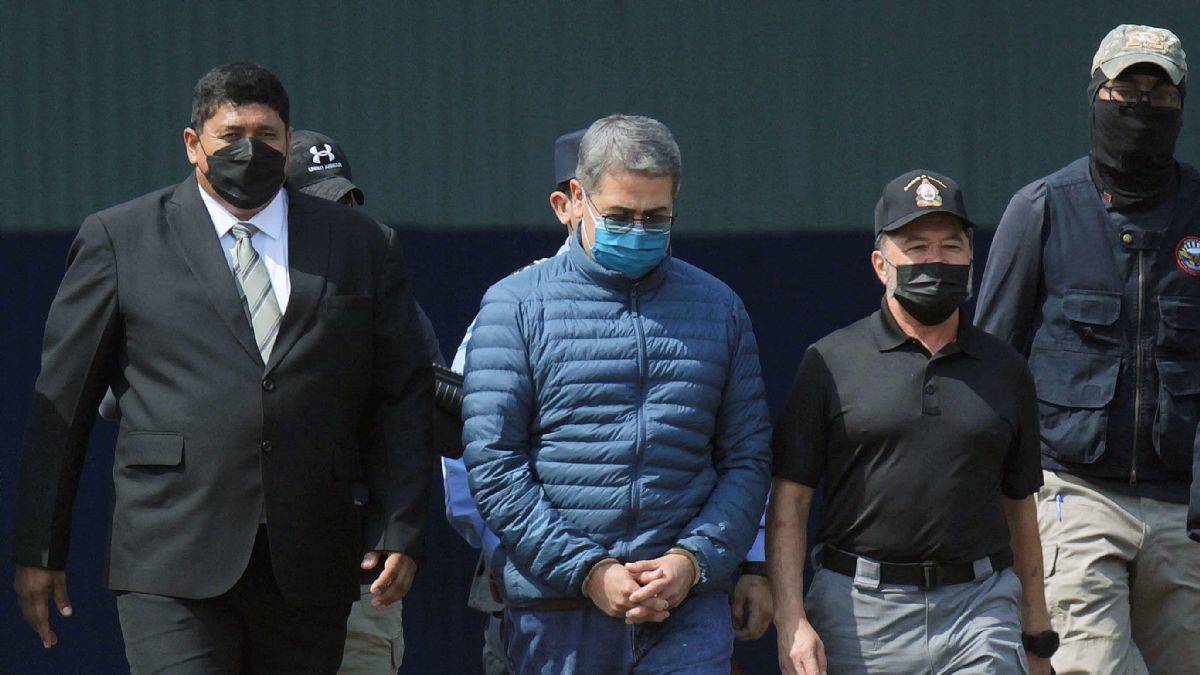 Eski Devlet Başkanı uyuşturucu kaçakçısı çıktı