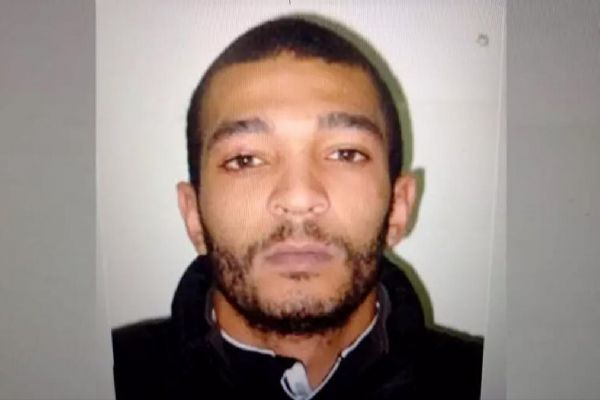 Interpol'ün kırmızı bültenle aradığı uyuşturucu kaçakçısı yakalandı