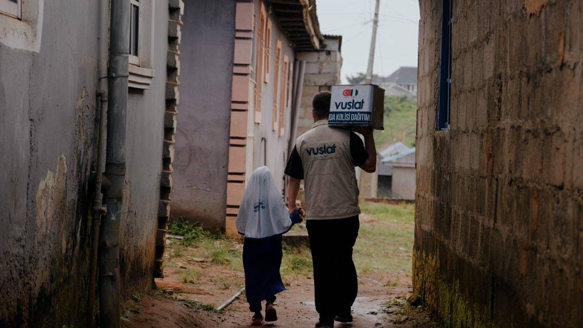 Vuslat, “İyiliğe vesile Ramazan” çağrısıyla Ramazan çalışmalarına başladı