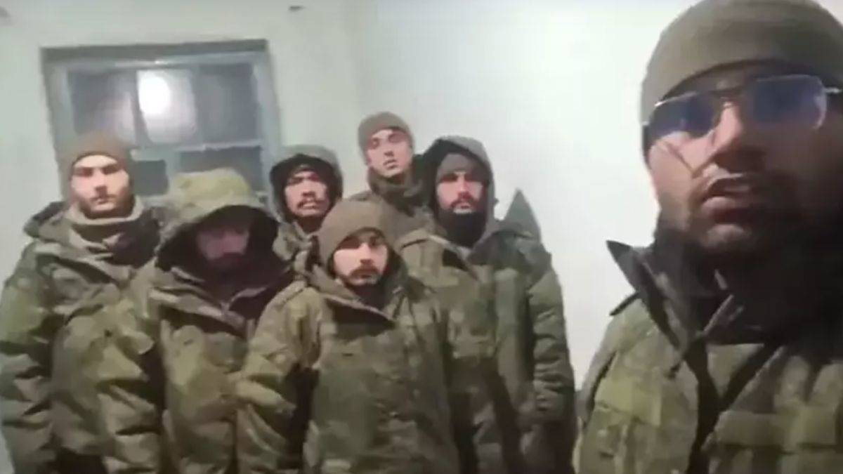 Rusya'ya parti için giden Hintliler askere alındı