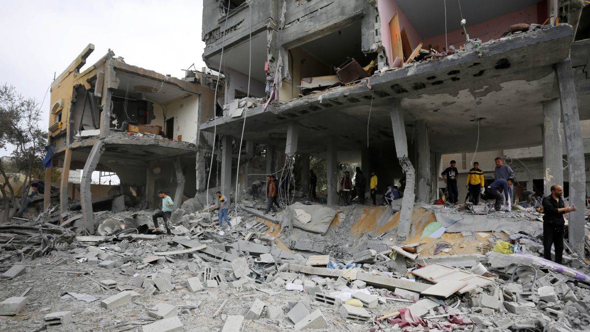 'Eğer Gazzeli erkekler eşcinsel olsalardı...'