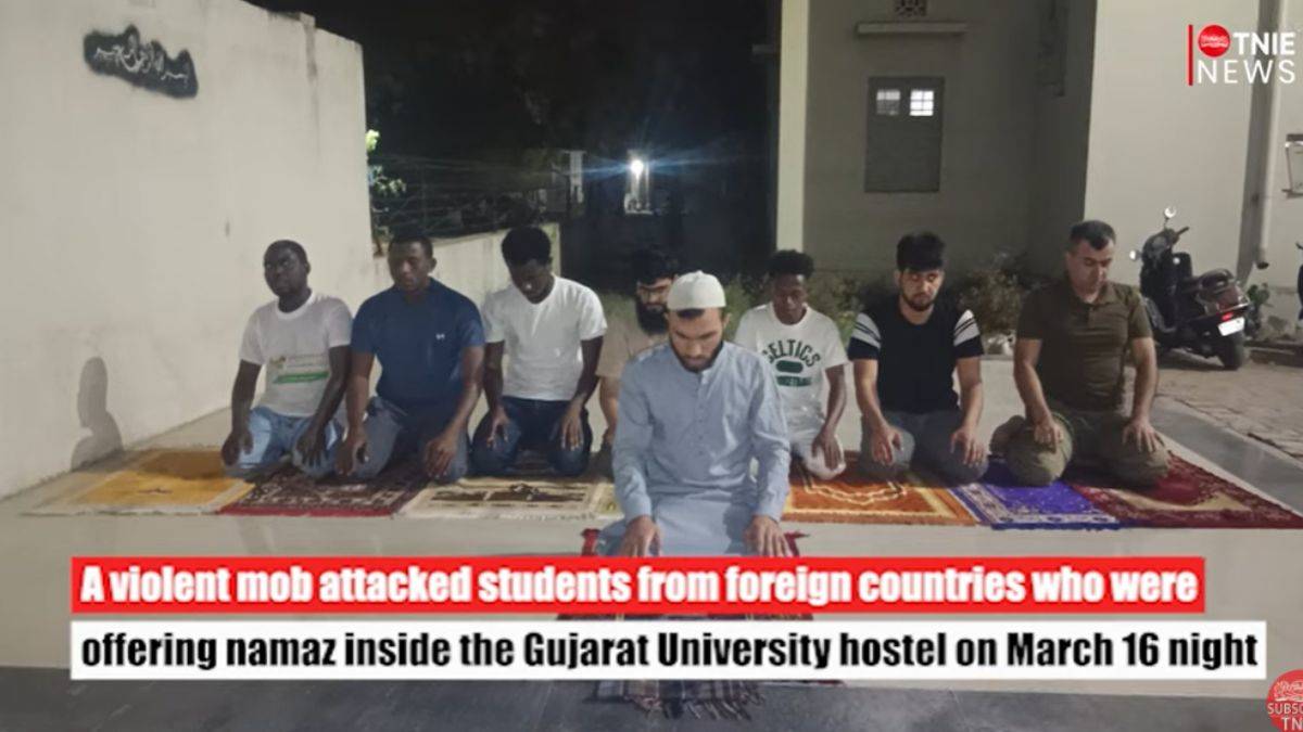 Hindistan'da Müslüman öğrencilere namaz sırasında saldırı